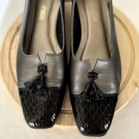 Magdesians California Women's Leather Tassel Pumps - Size 9.5 - Picture 3 of 7